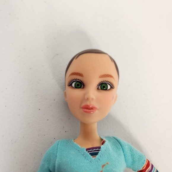 Spin Master 2009 Liv Moxi Doll Girlz 11.5” Brown Hair Green Eyes Articulated - Picture 3 of 9